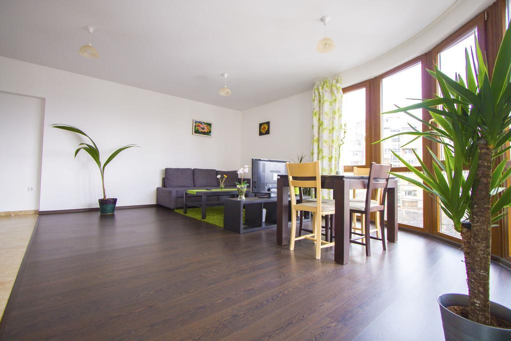 Flora Apartment Centrum Sofia Extérieur photo