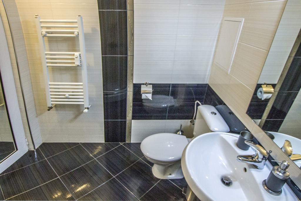 Flora Apartment Centrum Sofia Extérieur photo
